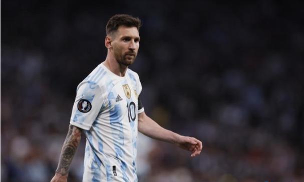 孙燕姿自曝已有老花眼 分享生活感悟